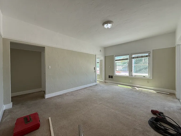 2451 Le Conte — Photo 21