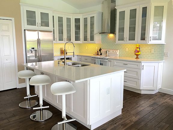 4th image of 6013 Williamsburg Way