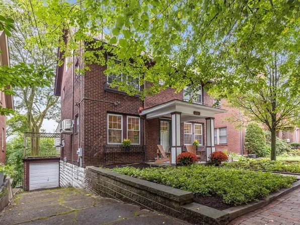 1208 Winterton St, Pittsburgh, PA 15206