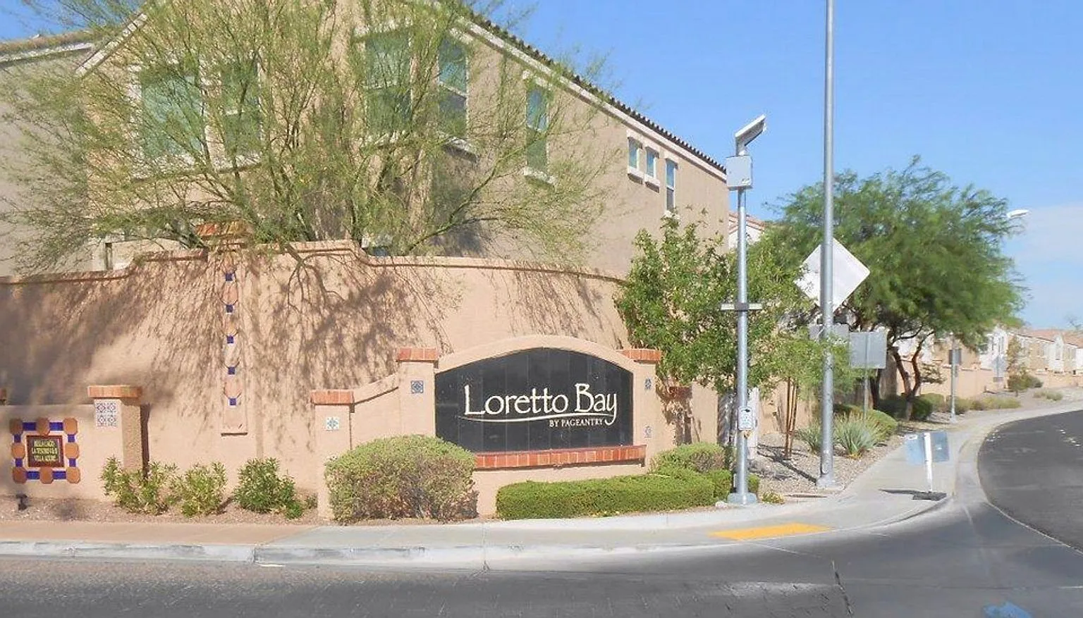 Spacious Large 2nd Floor Condo in Gated Villa Azure at Loretta Bay Community w/Garage — Photo 1