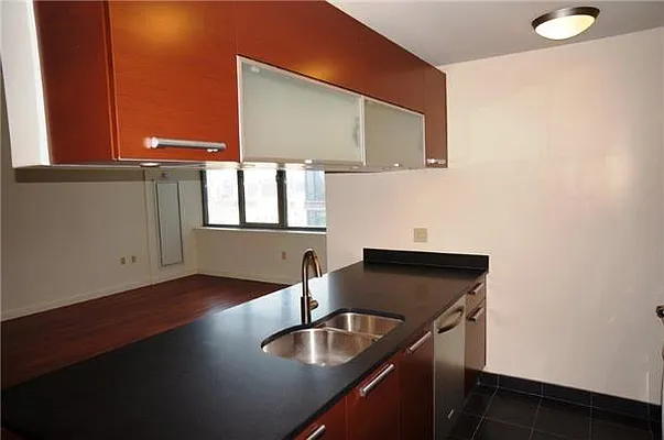 Rented by Stephen P. Wald | media 23