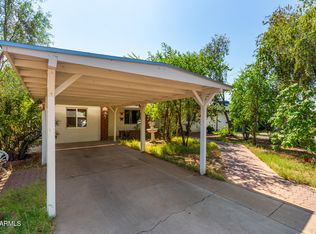 2825 N 33RD Place, Phoenix, AZ 85008