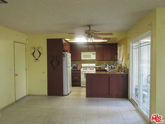 3rd image of 14126 Lemoli Ave
