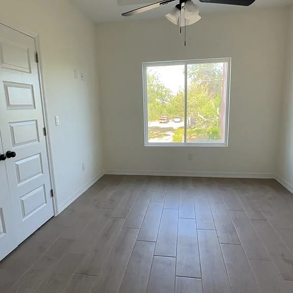 7137 Calles Ave — Photo 9