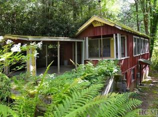 59 Big Bearpen Rd, Highlands, NC 28741