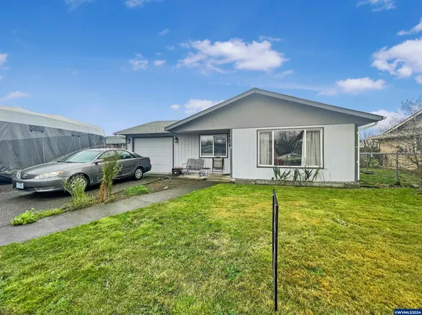 764 Cottonwood Pl, Jefferson, OR 97352