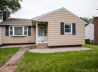 62 Summit St, Newington, CT 06111