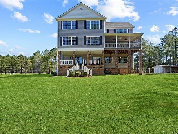 4th image of 4472 River Rd.