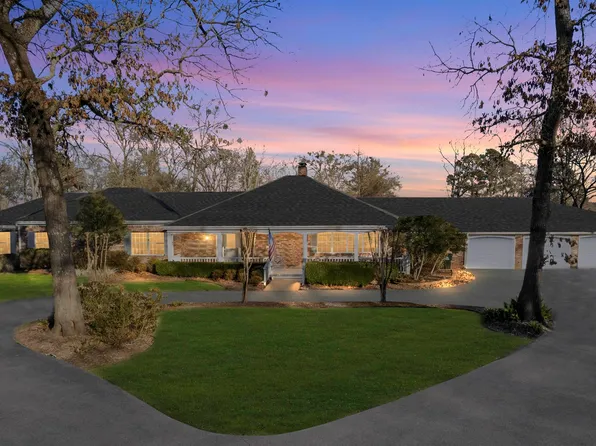 17119 Pilot Dr, Tyler, TX 75707