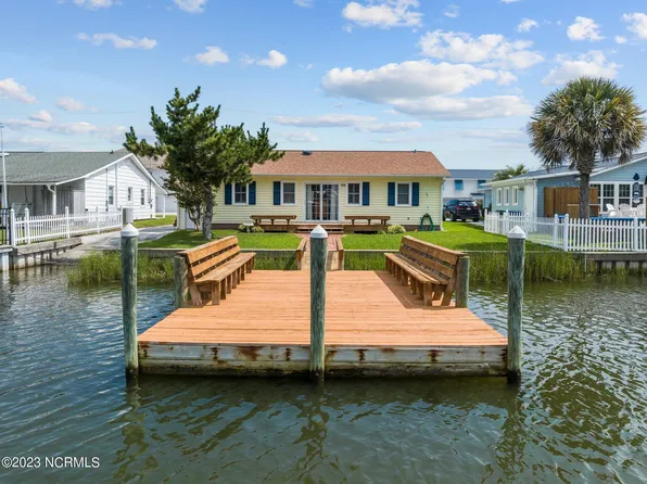 524 N Kinston Avenue, Atlantic Beach, NC 28512