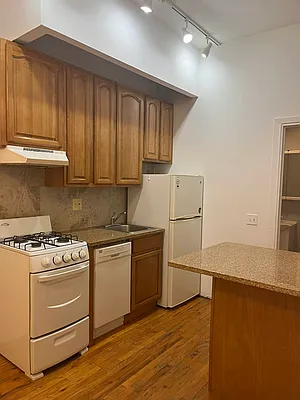 Rented by NMRE | media 3