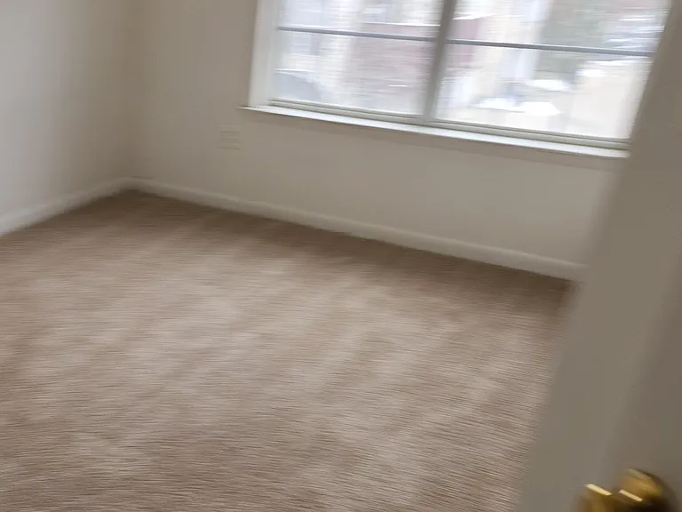 21227 Delevan Way #160 — Photo 11