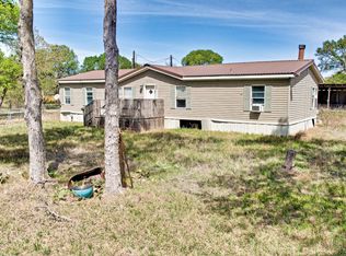 234 Lake View Dr, Cedar Creek, TX 78612