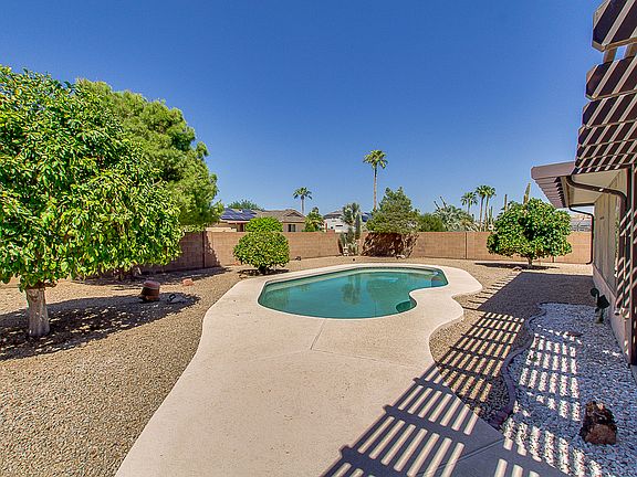 4th image of 13550 W Sky Hawk Dr