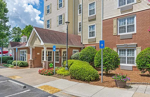 Atlanta - Northlake Photo 1