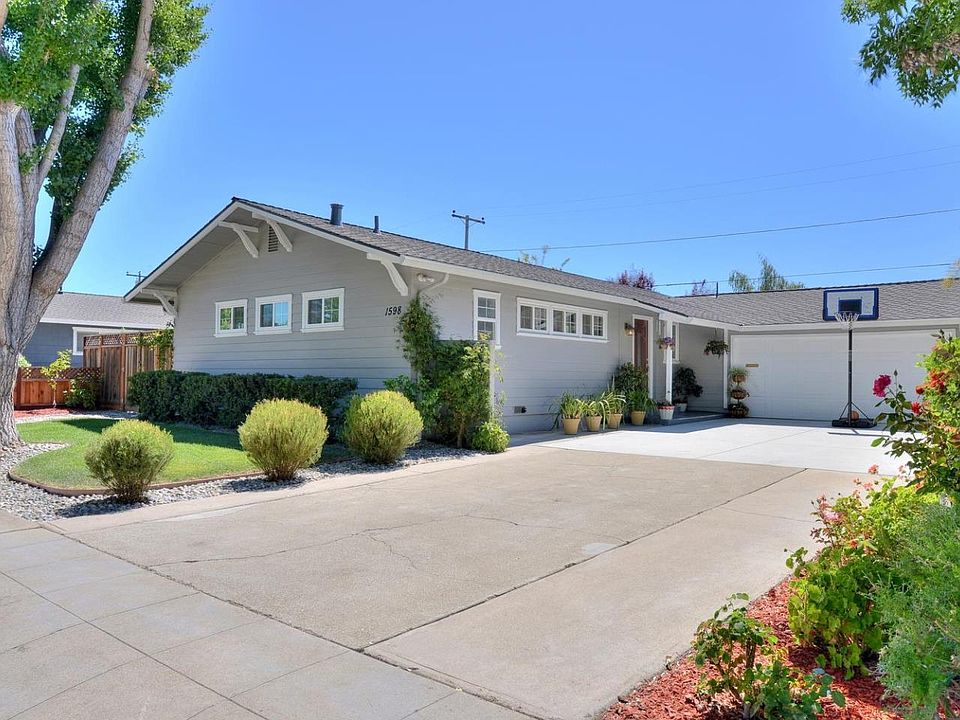 1st image of 1598 Gretel Ln