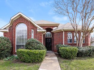 2136 Birch Bnd, Mesquite, TX 75181