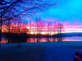 802 N Shore Rd, Atkins, AR 72823