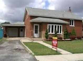 4909 S Linder Ave, Chicago, IL 60638