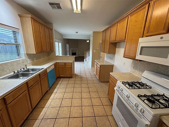 4th image of 4018 Longway Estates Ct