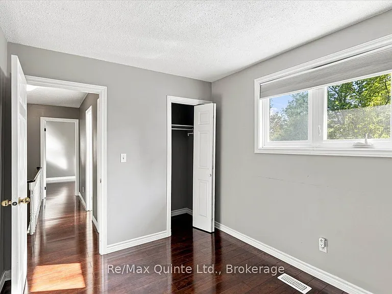 12 Brimley Ct — Photo 12