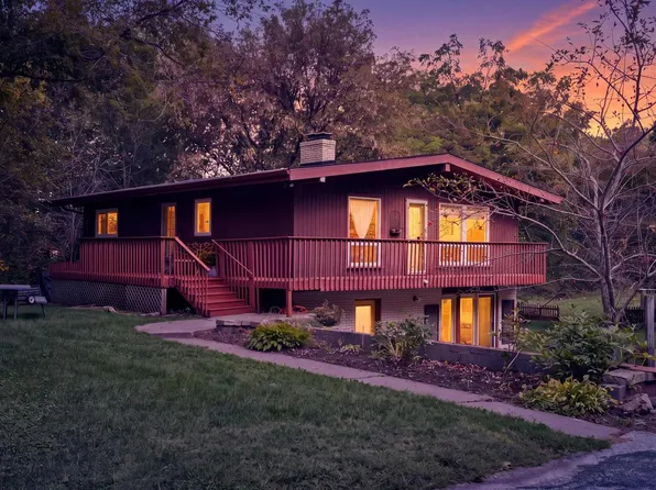 W5380 County Road B, La Crosse, WI 54601