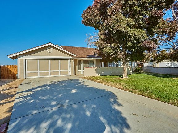 2nd image of 11354 Newland Ct