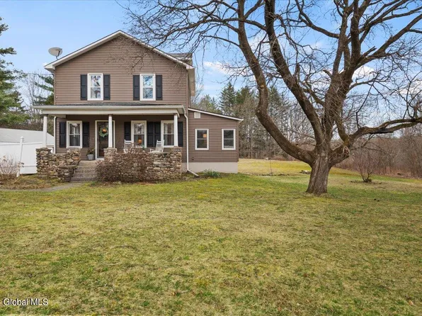 186 Blue Barns Road, Burnt Hills, NY 12027