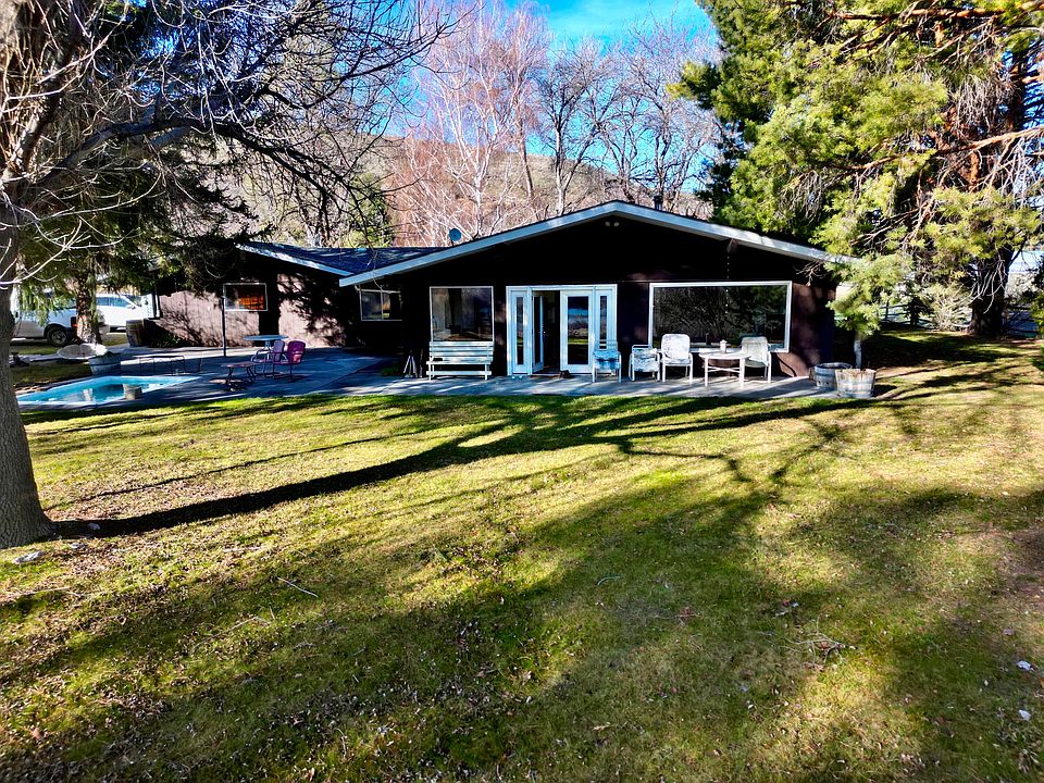 1st image of 4778 River Rd