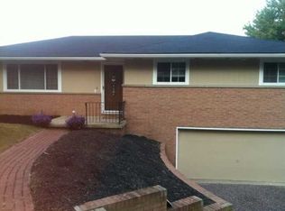 224 Park Rd, Beaver Falls, PA 15010