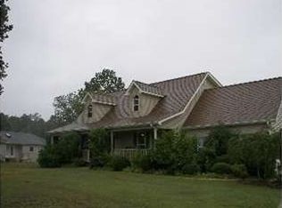 2170 Clinton St, Hokes Bluff, AL 35903