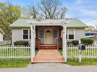105 Jefferson St, Ashland City, TN 37015