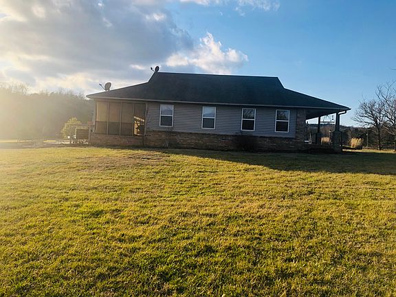 2nd image of 14351 Meadowbrook Ln