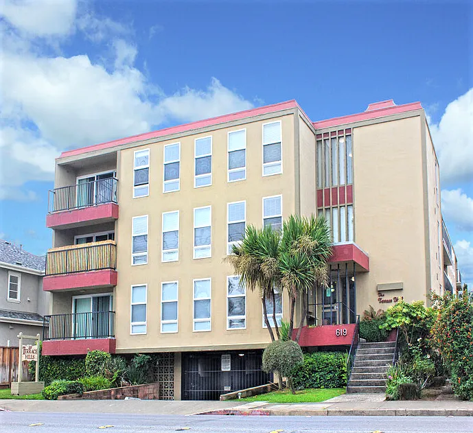619 N San Mateo Dr #1-21