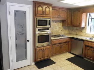 3195 Brennans Rd, Loomis, CA 95650