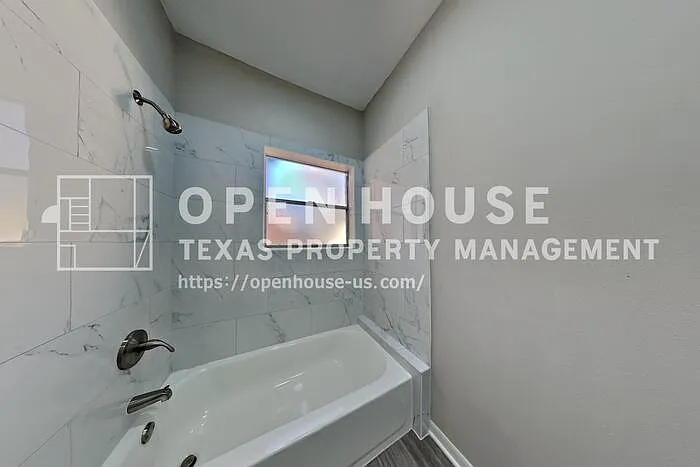 2127 Jamara Ln — Photo 12