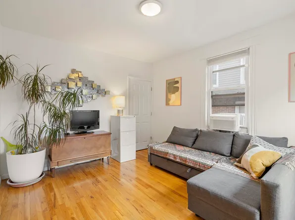 25 75th Street image 17 of 37