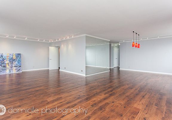 4th image of 1550 N Lake Shore Dr APT 17A
