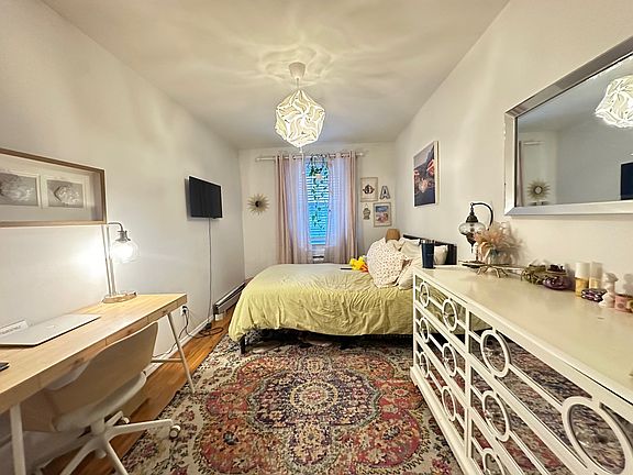 4th image of 236A Skillman Ave APT 1