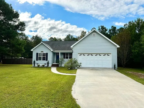 10 Faye Ct, Tifton, GA 31793