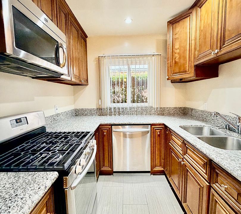 1st image of 1138 N Louise St APT 4