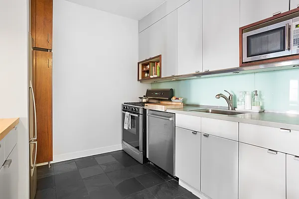 Sold by Compass | media 11