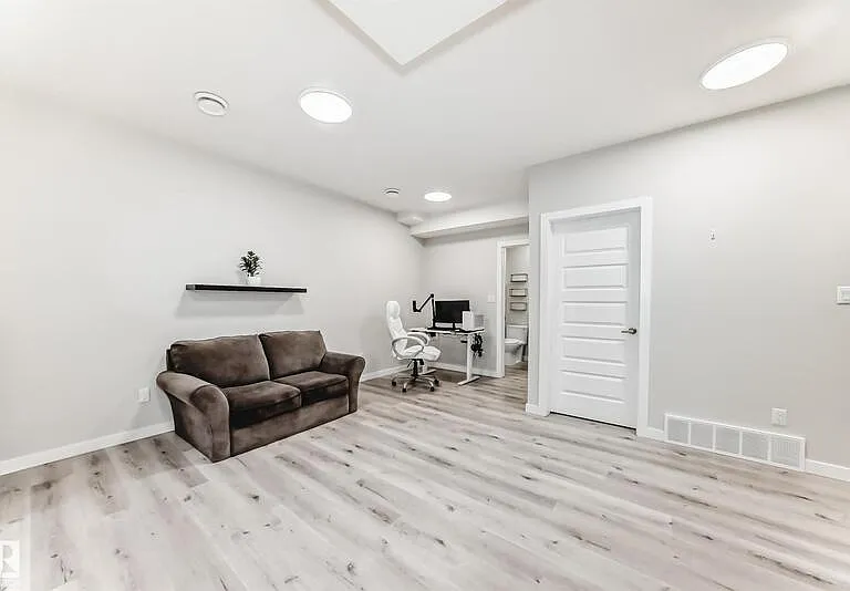 6536 Chappelle Vis SW #BASEMENT — Photo 7