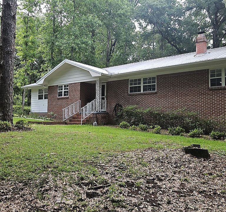 1st image of 6826 Smithtown Rd