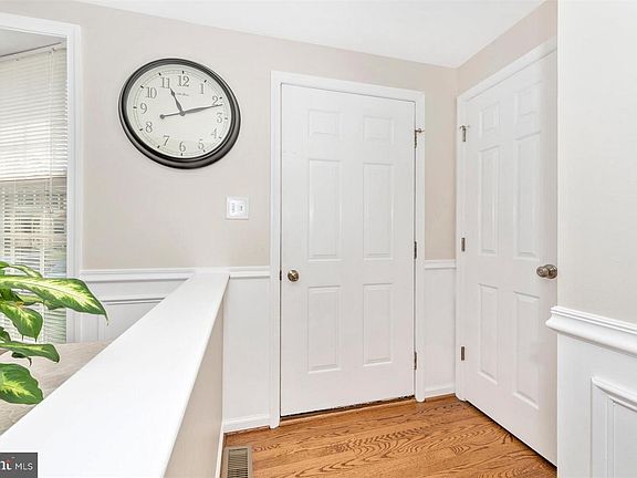5th image of 8276 Black Haw Ct
