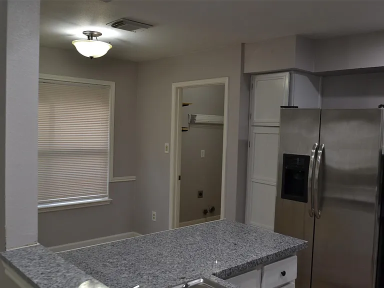 20010 Fort Custer Ct — Photo 5