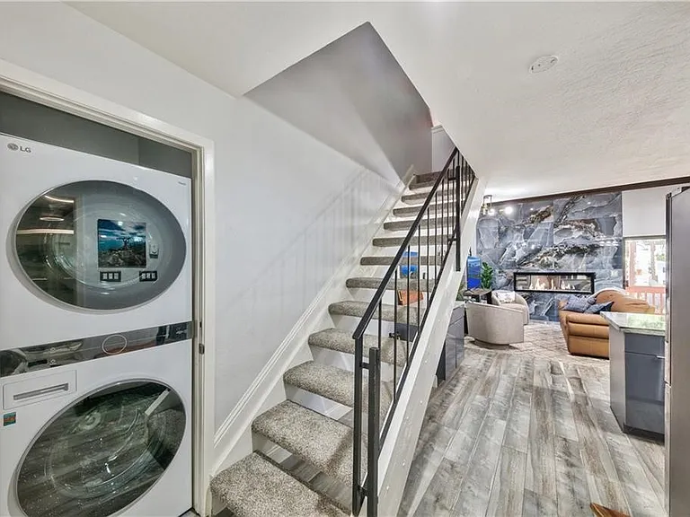 807 Alder Ave #38 — Photo 12