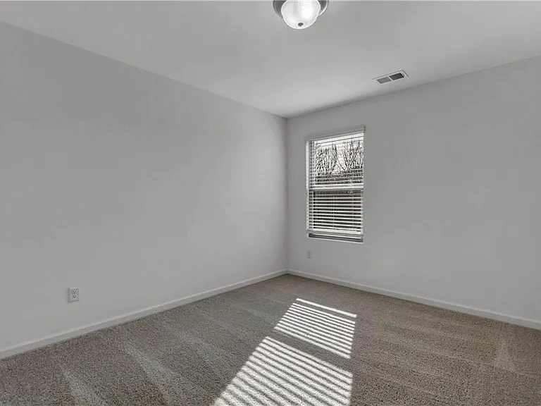 5650 Flint Ln — Photo 16