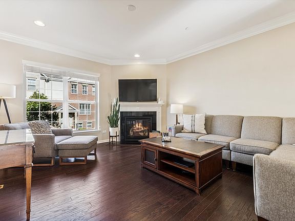 5th image of 473 N Kenilworth Ave
