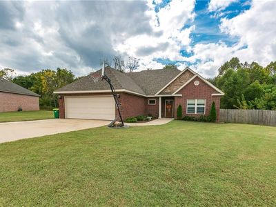 5869 Cord Ave, Springdale, AR, 72762